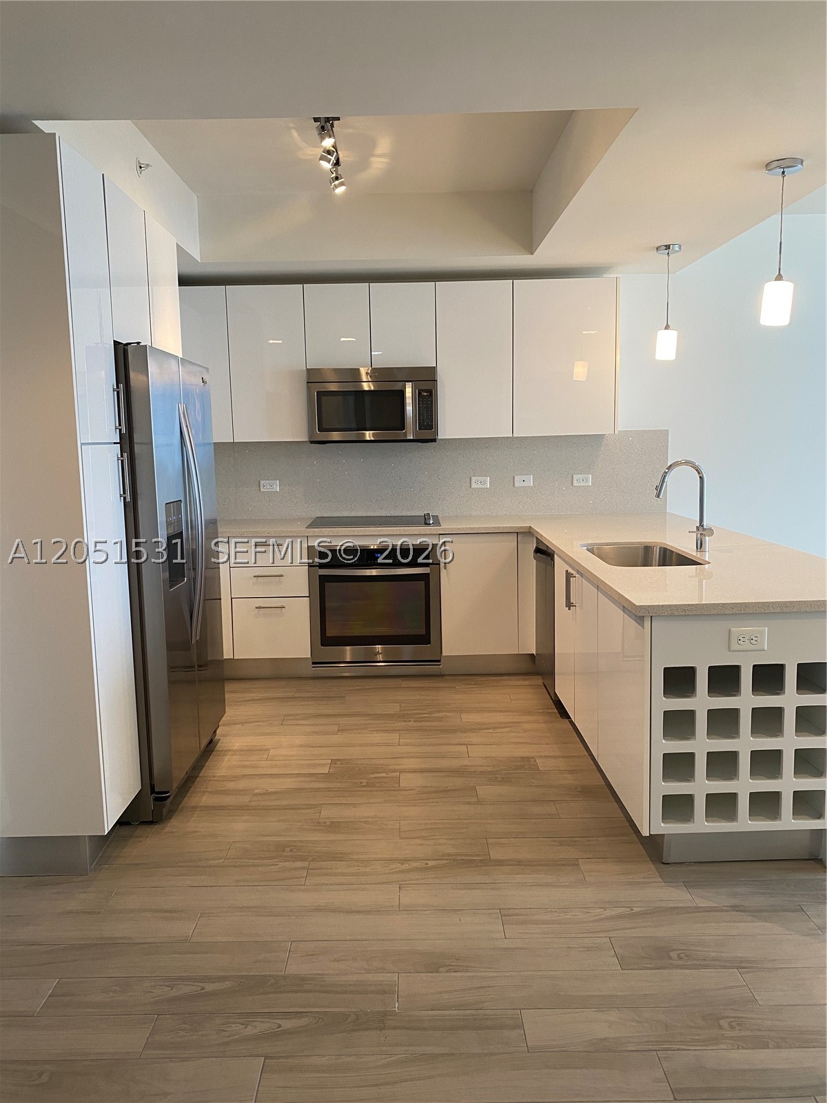 image Nine at Mary Brickell Village2