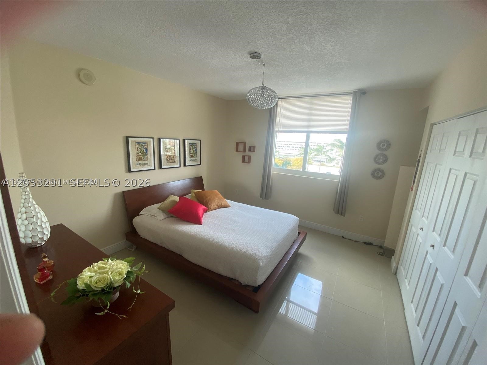 image 1800 Biscayne Plaza24