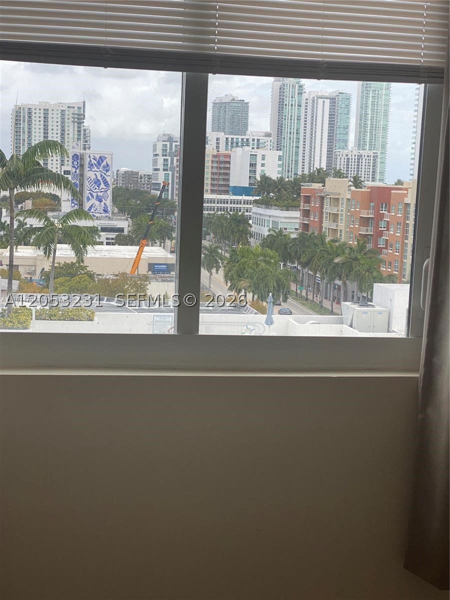 image 1800 Biscayne Plaza31