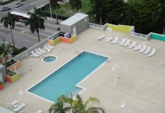 image 1800 Biscayne Plaza7