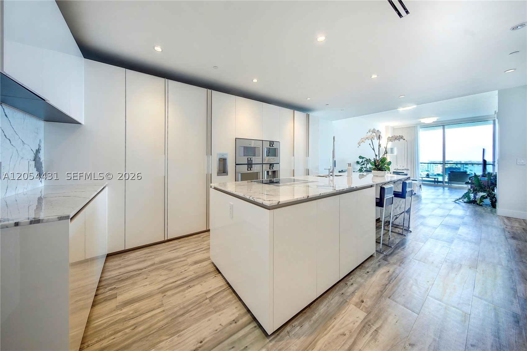 10203 Collins Ave #1502 Bal Harbour, FL 33154