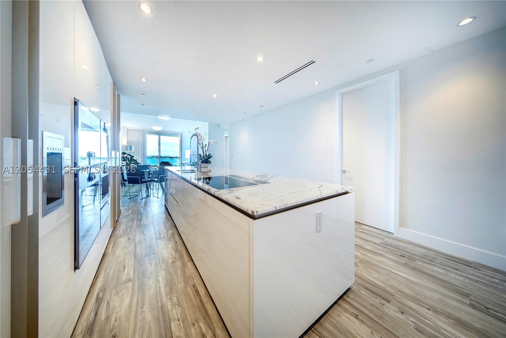 10203 Collins Ave #1502 Bal Harbour, FL 33154