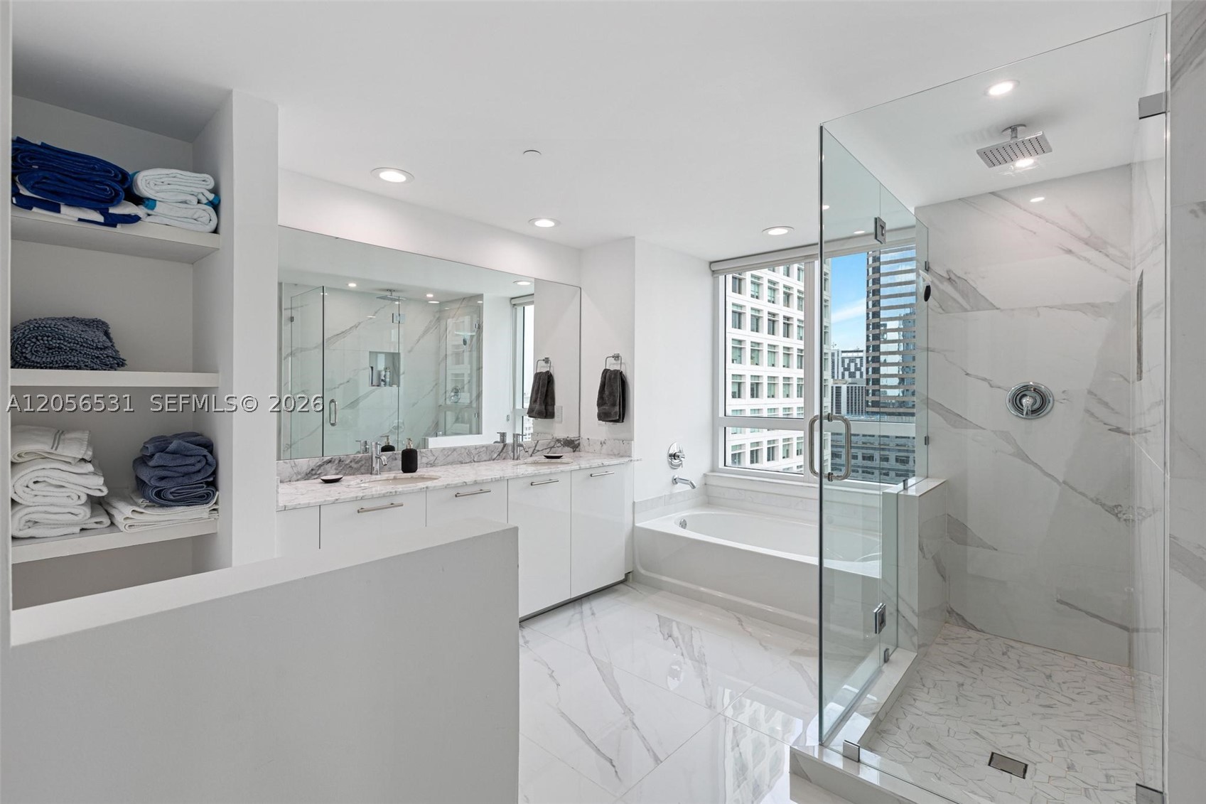 image The Plaza on Brickell East9