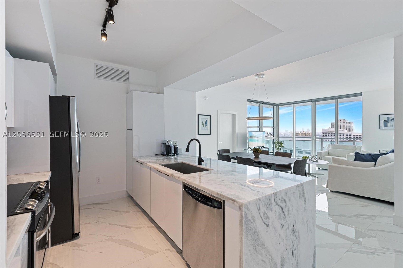 image The Plaza on Brickell East11