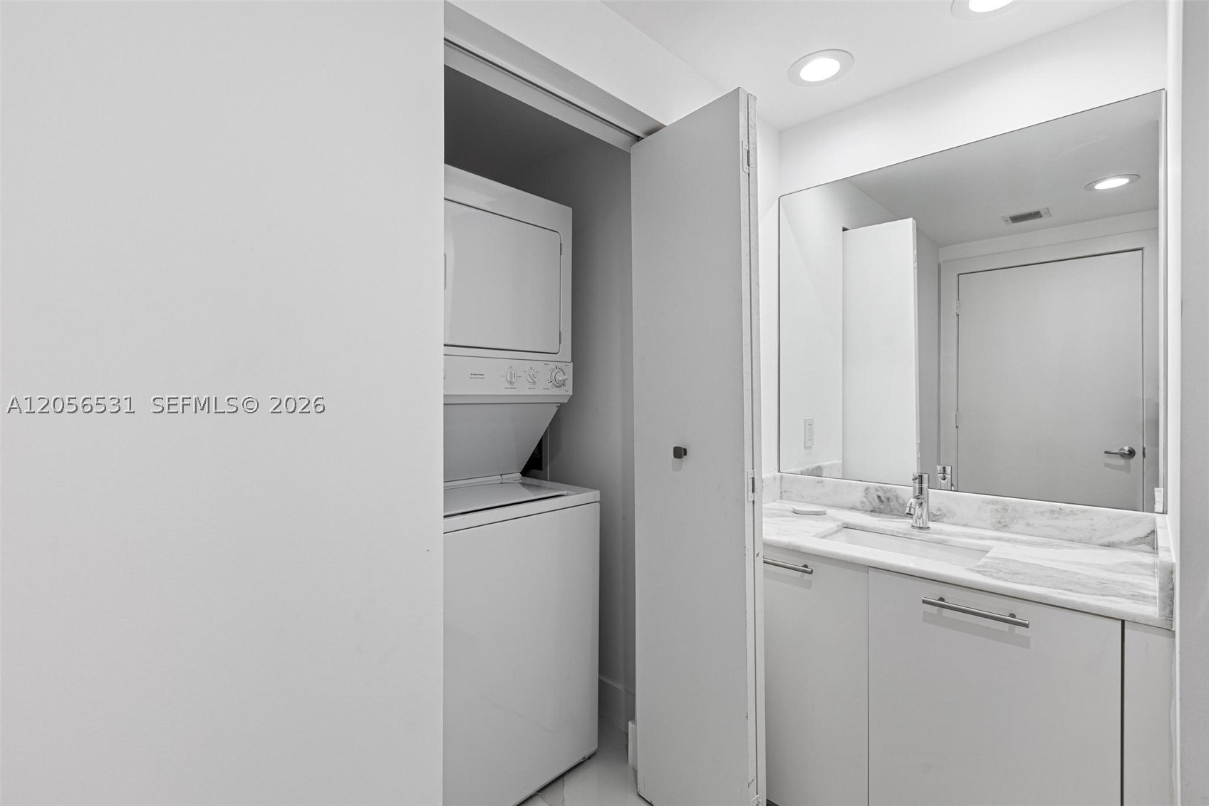 image The Plaza on Brickell East19