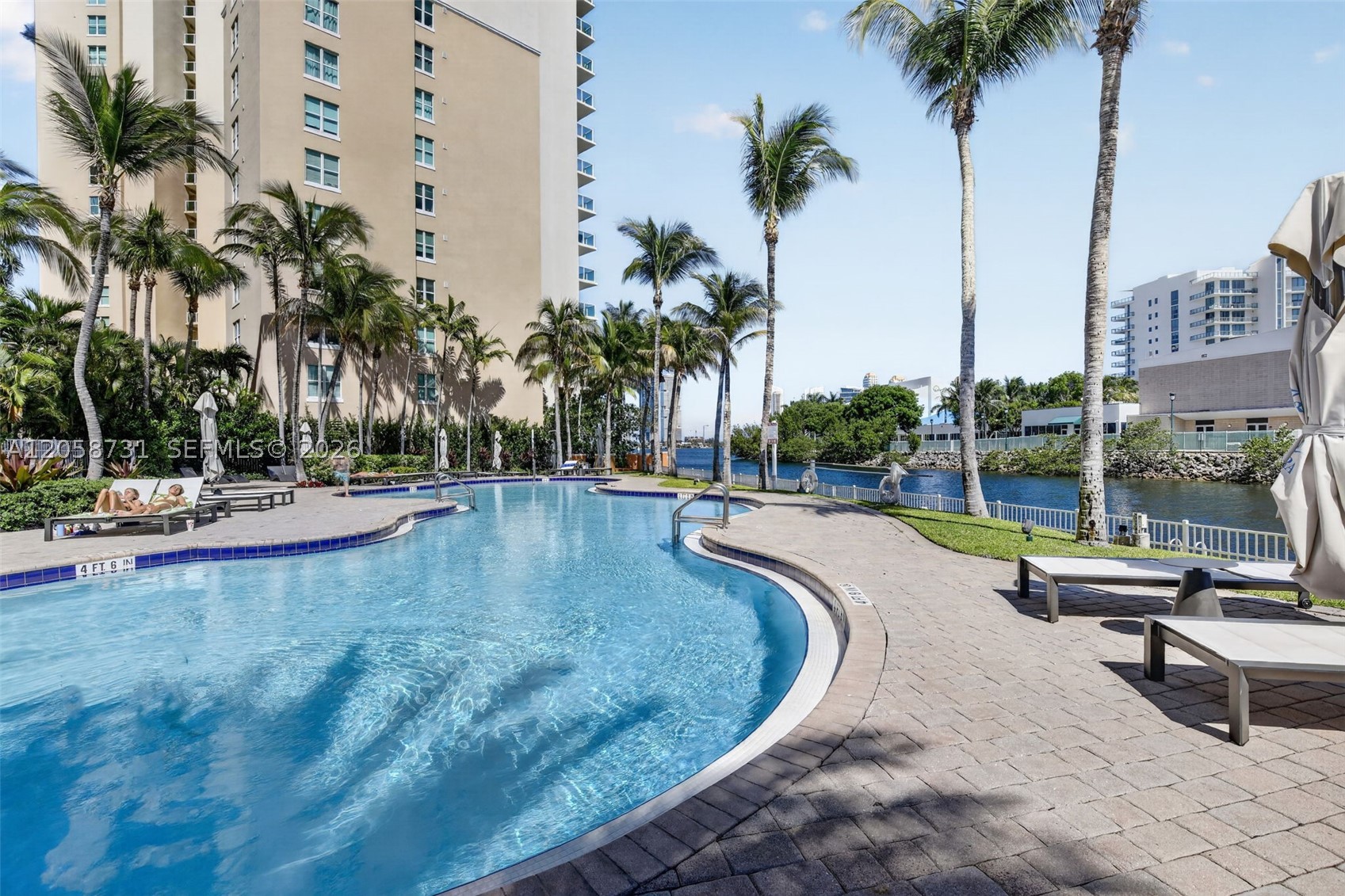 image Aventura Marina 285