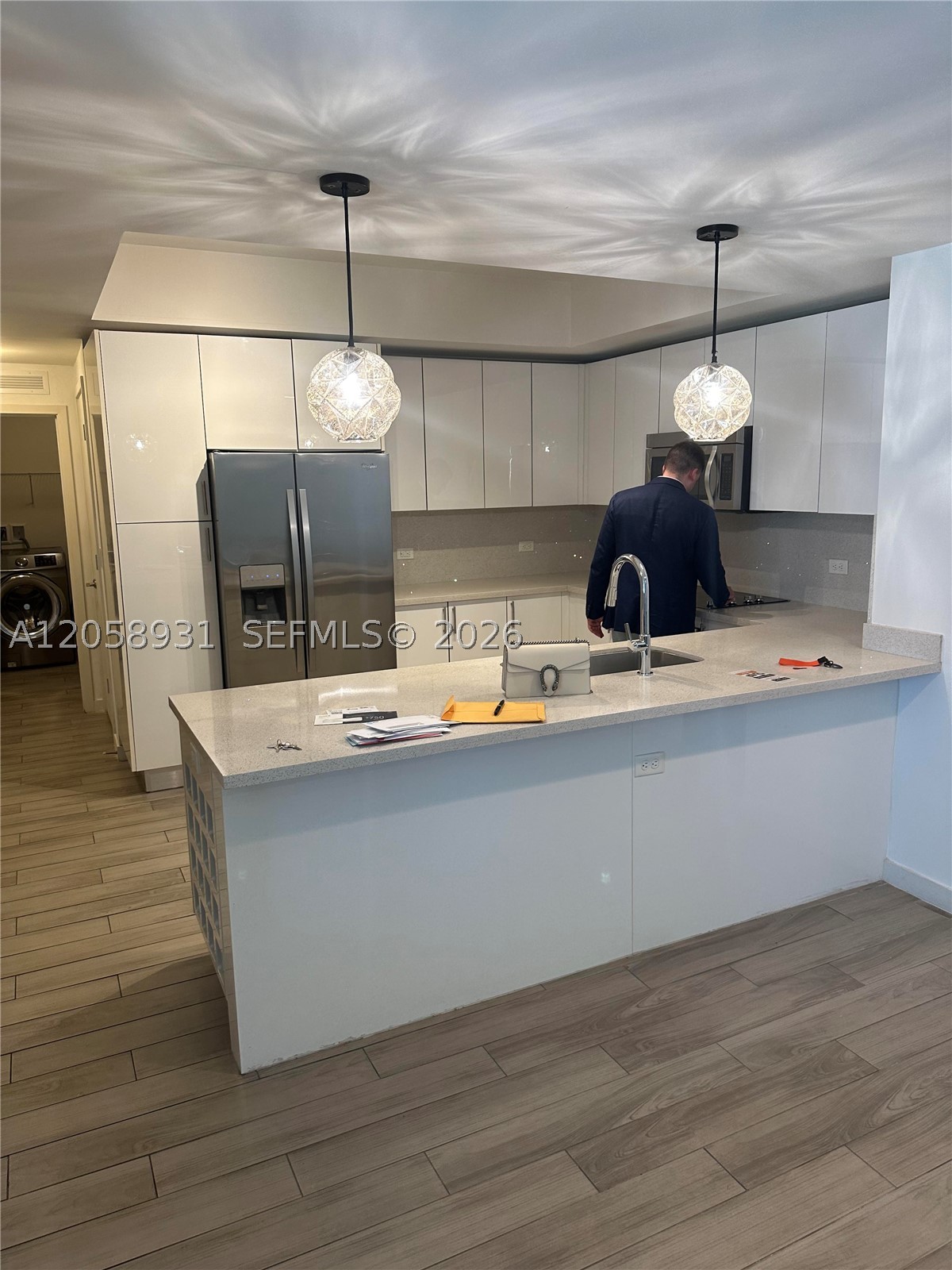 image Nine at Mary Brickell Village0
