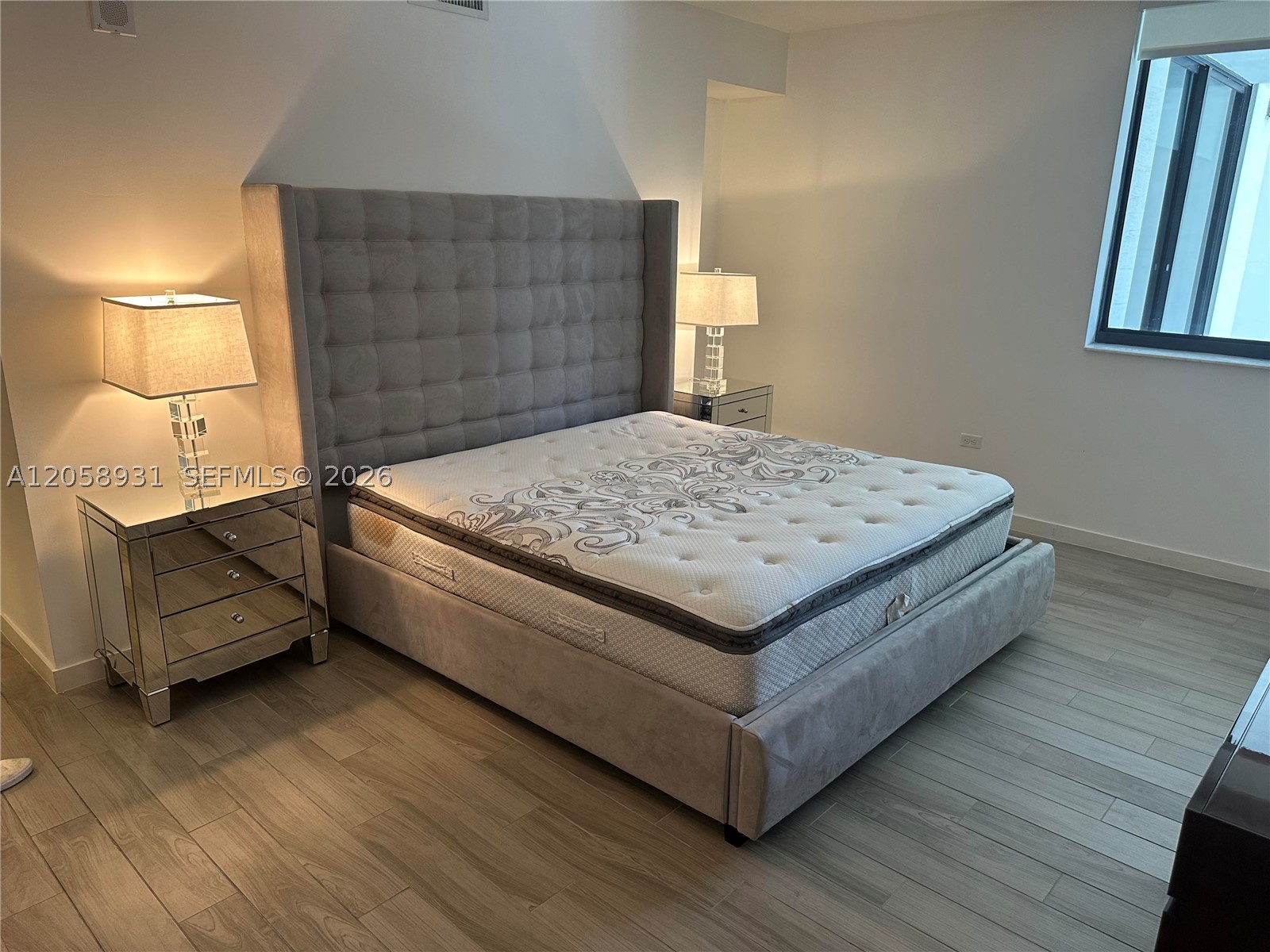 image Nine at Mary Brickell Village5
