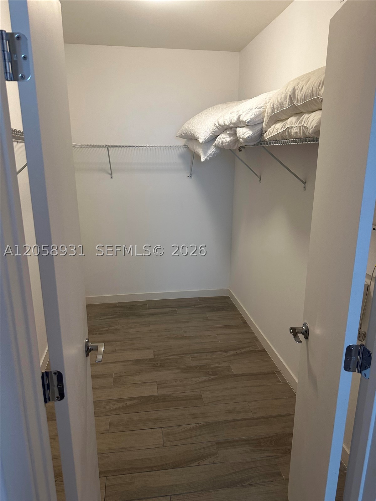 image Nine at Mary Brickell Village7