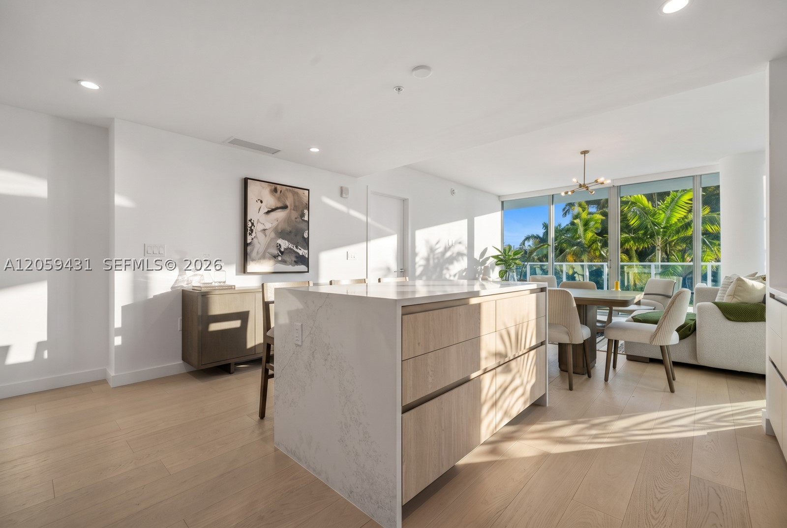 9221 E Bay Hbr Dr #212 Bay Harbor Islands, FL 33154