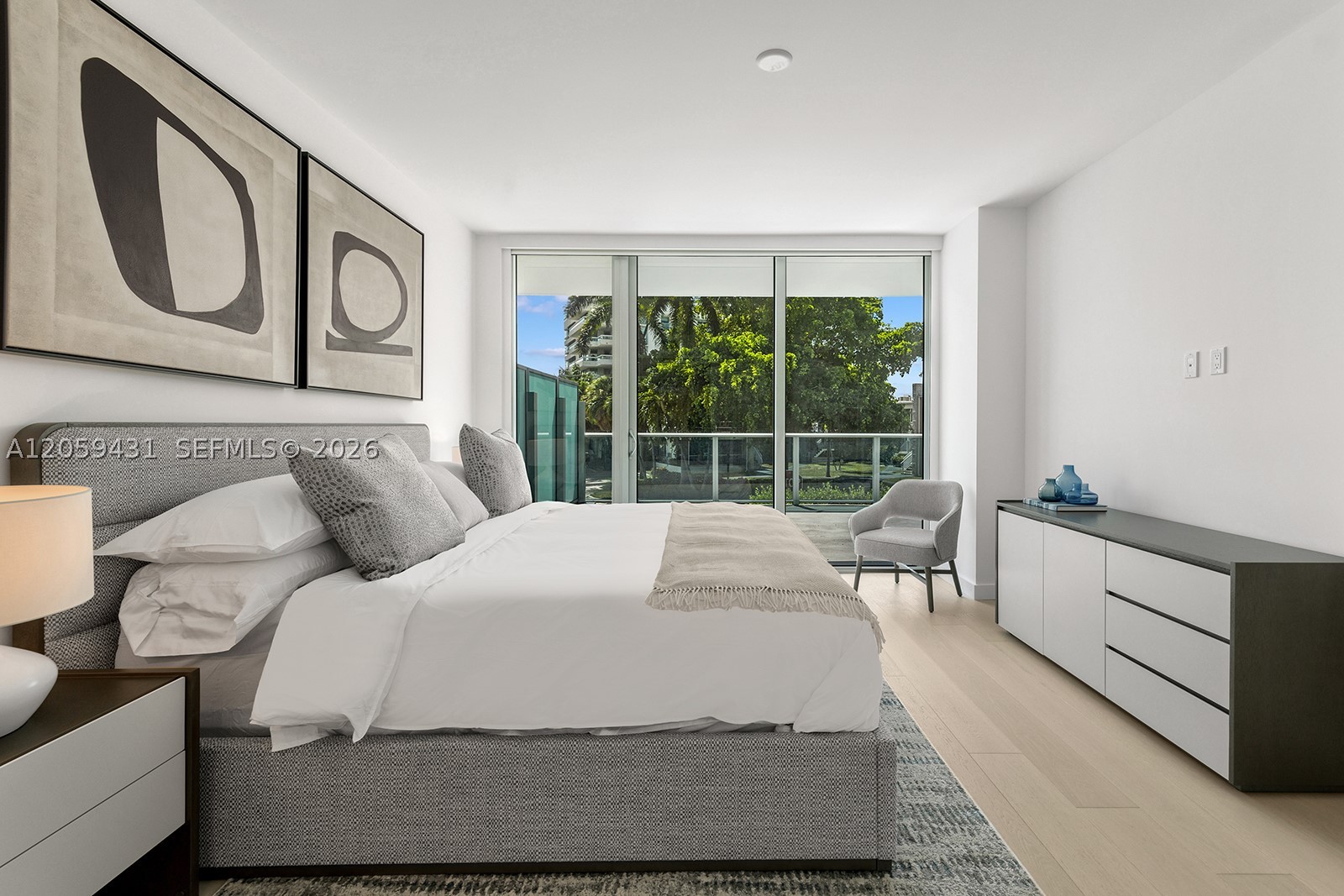 9221 E Bay Hbr Dr #212 Bay Harbor Islands, FL 33154