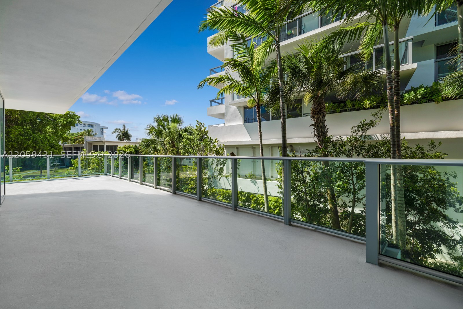 9221 E Bay Hbr Dr #212 Bay Harbor Islands, FL 33154