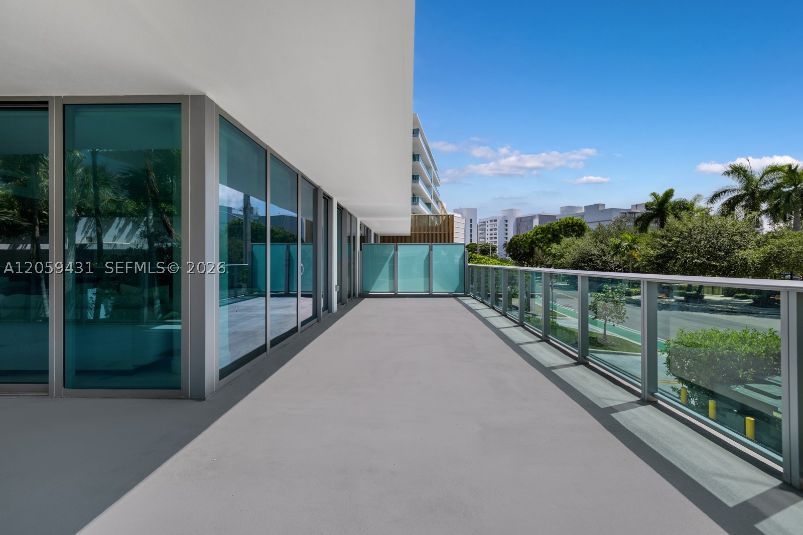 9221 E Bay Hbr Dr #212 Bay Harbor Islands, FL 33154