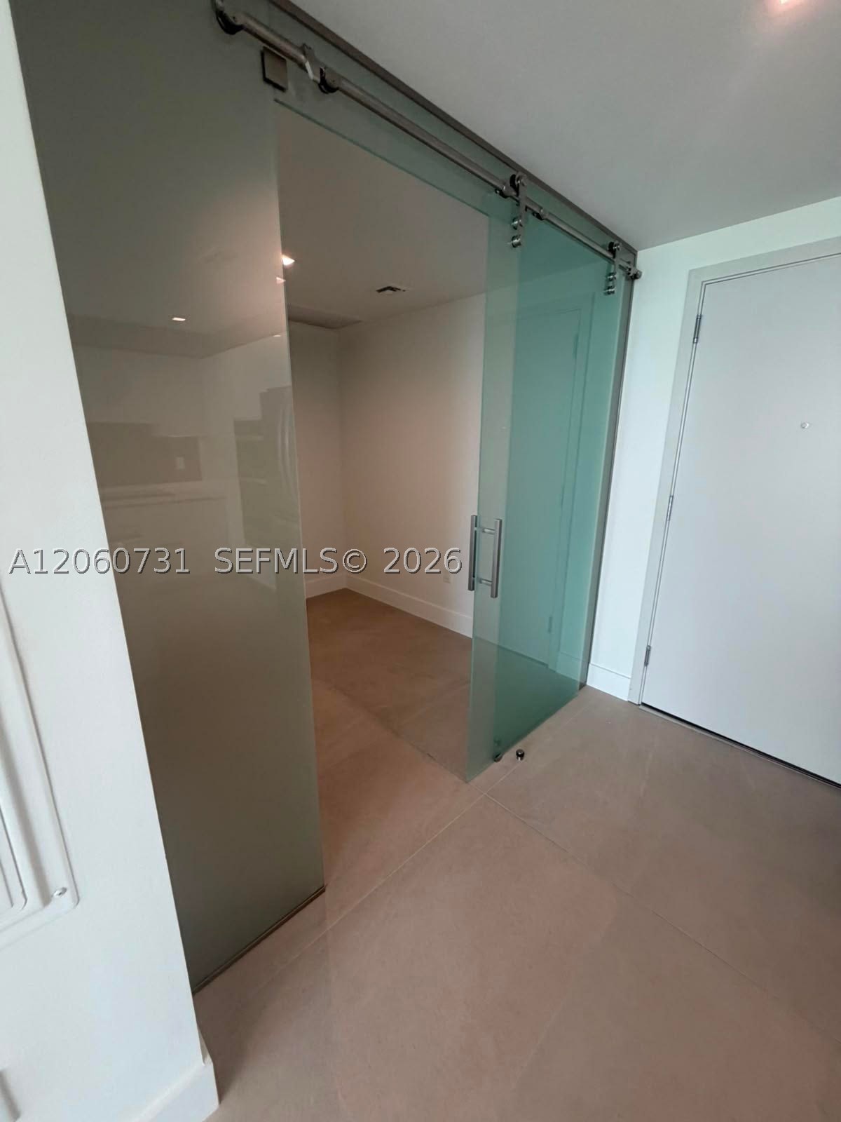 image Hallandale Oasis31