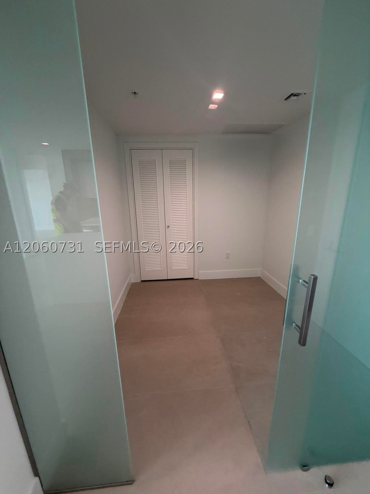 image Hallandale Oasis32