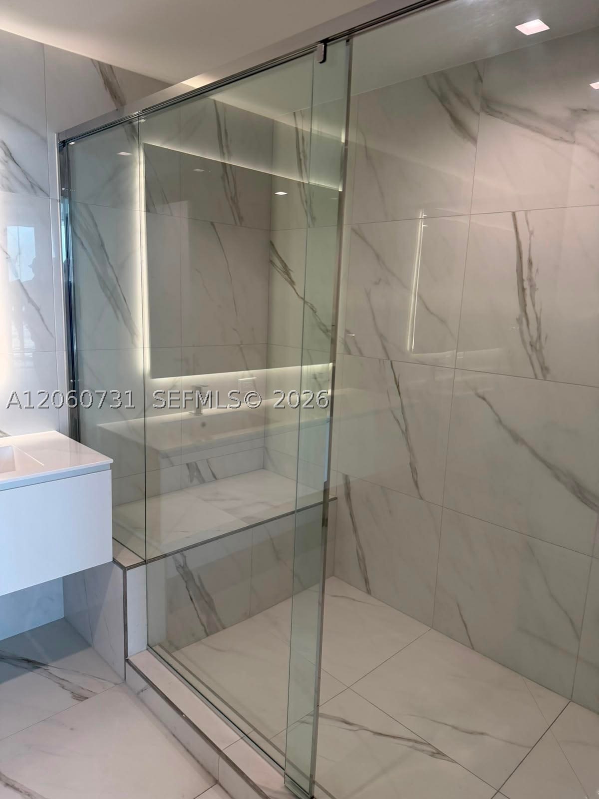 image Hallandale Oasis39