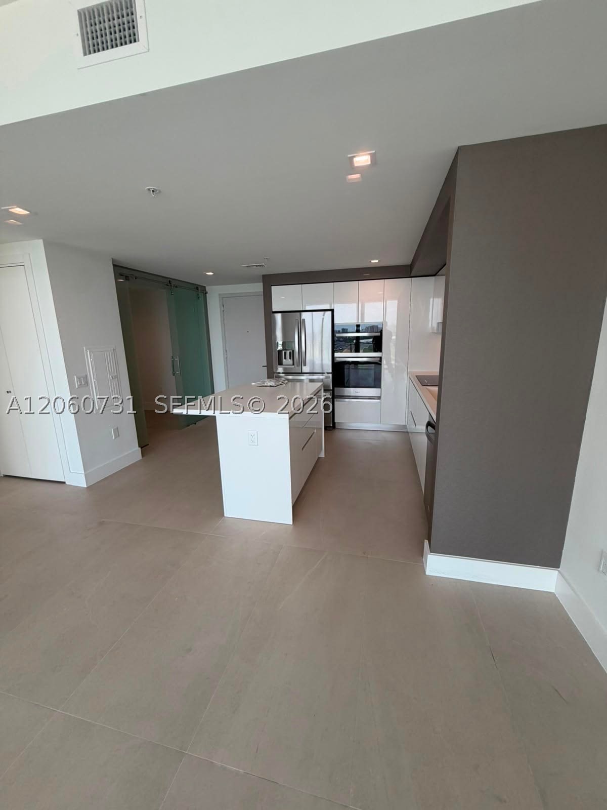 image Hallandale Oasis42