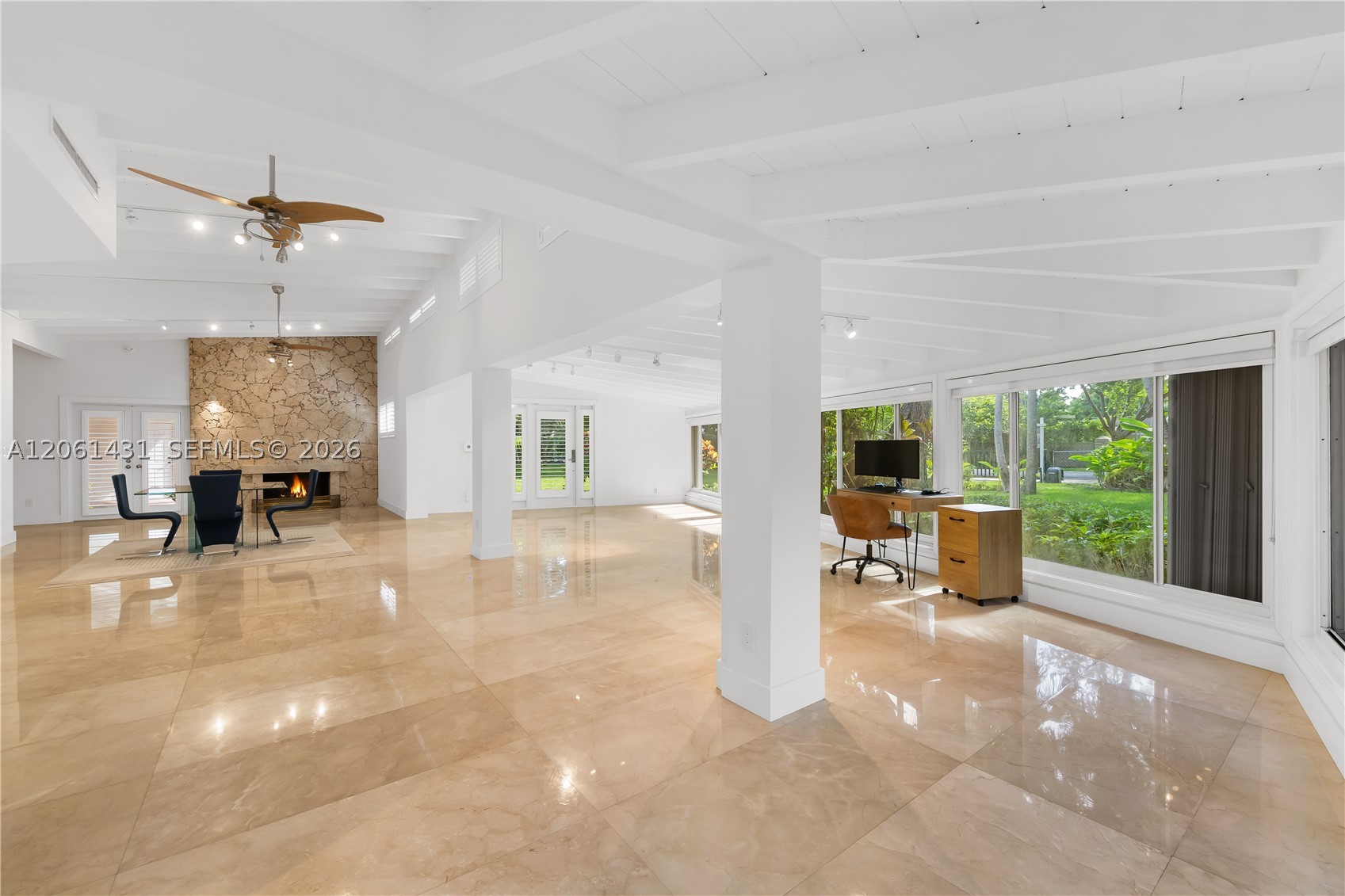 12200 SW 74th Ct Pinecrest, FL 33156
