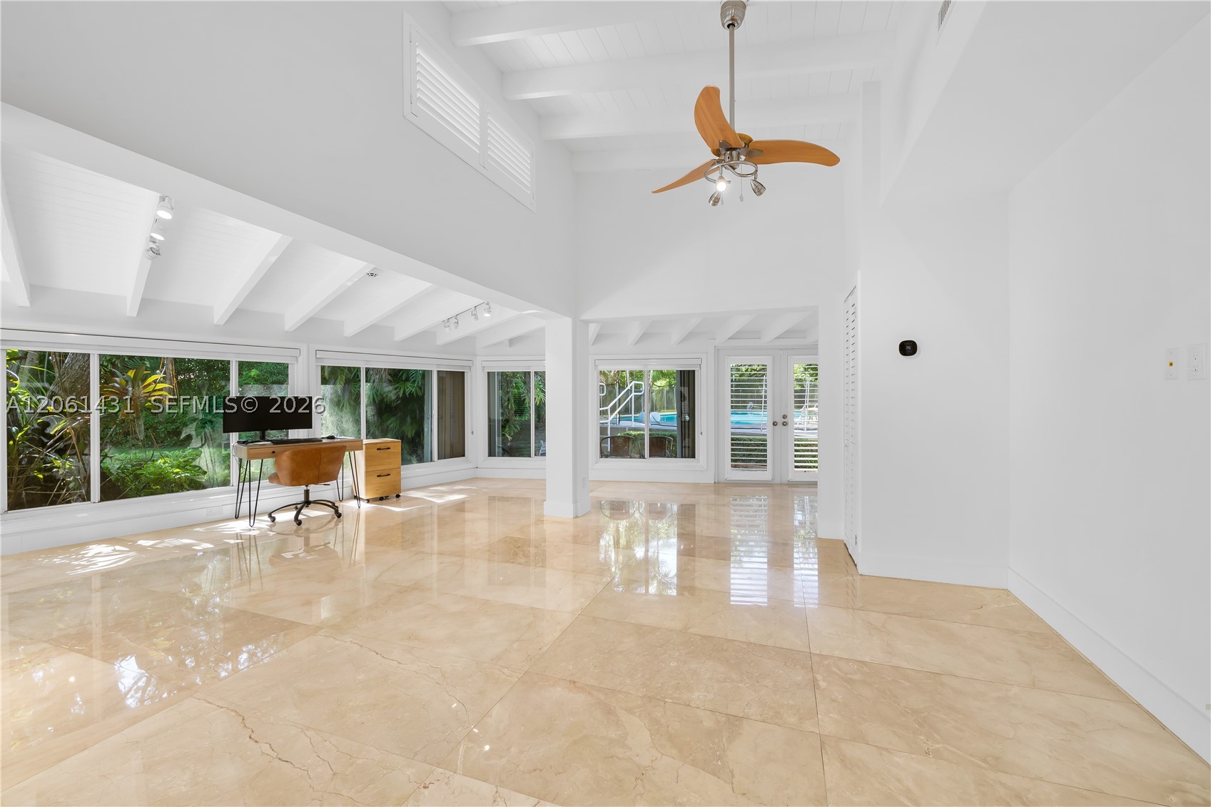 12200 SW 74th Ct Pinecrest, FL 33156