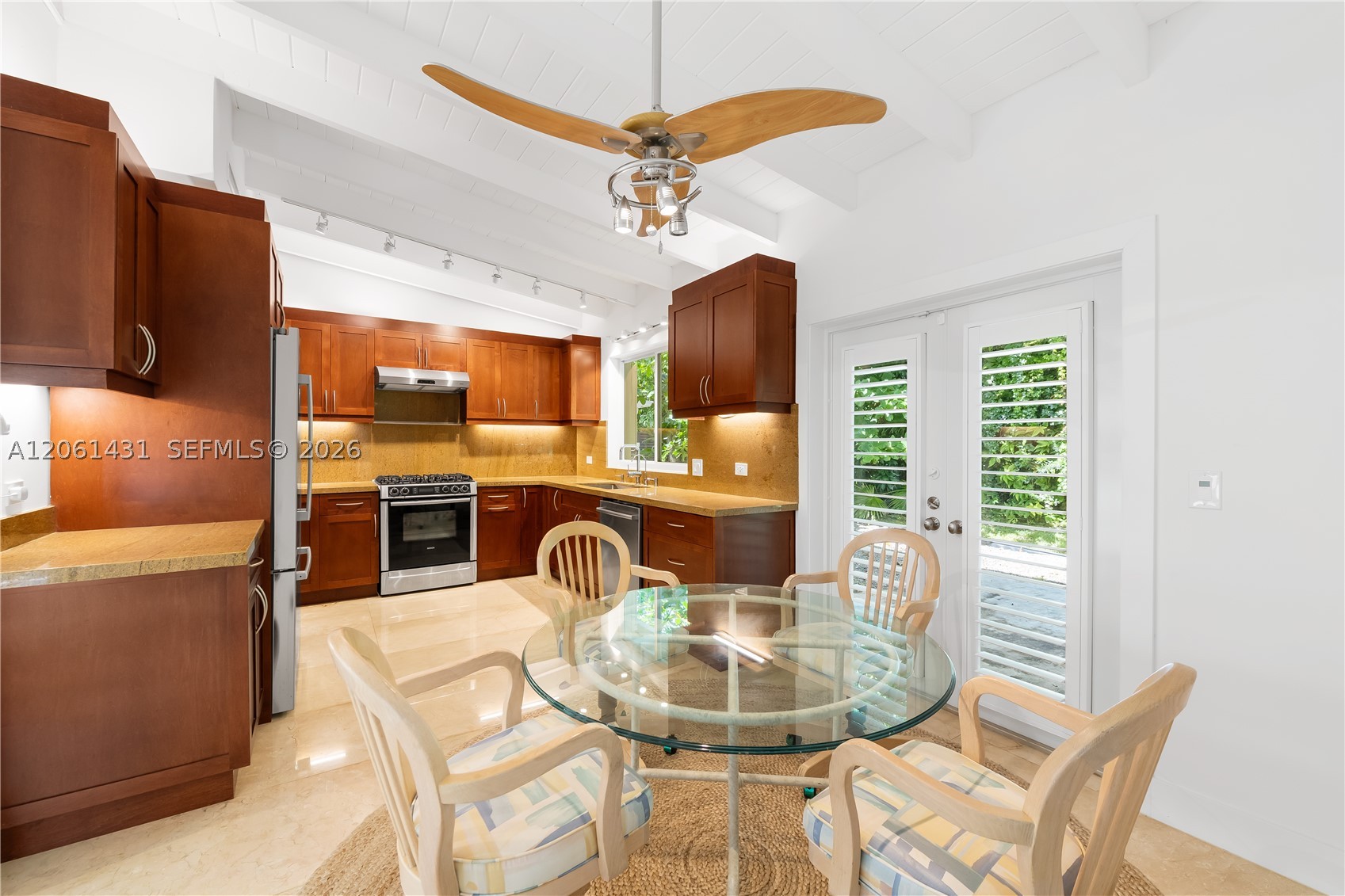 12200 SW 74th Ct Pinecrest, FL 33156