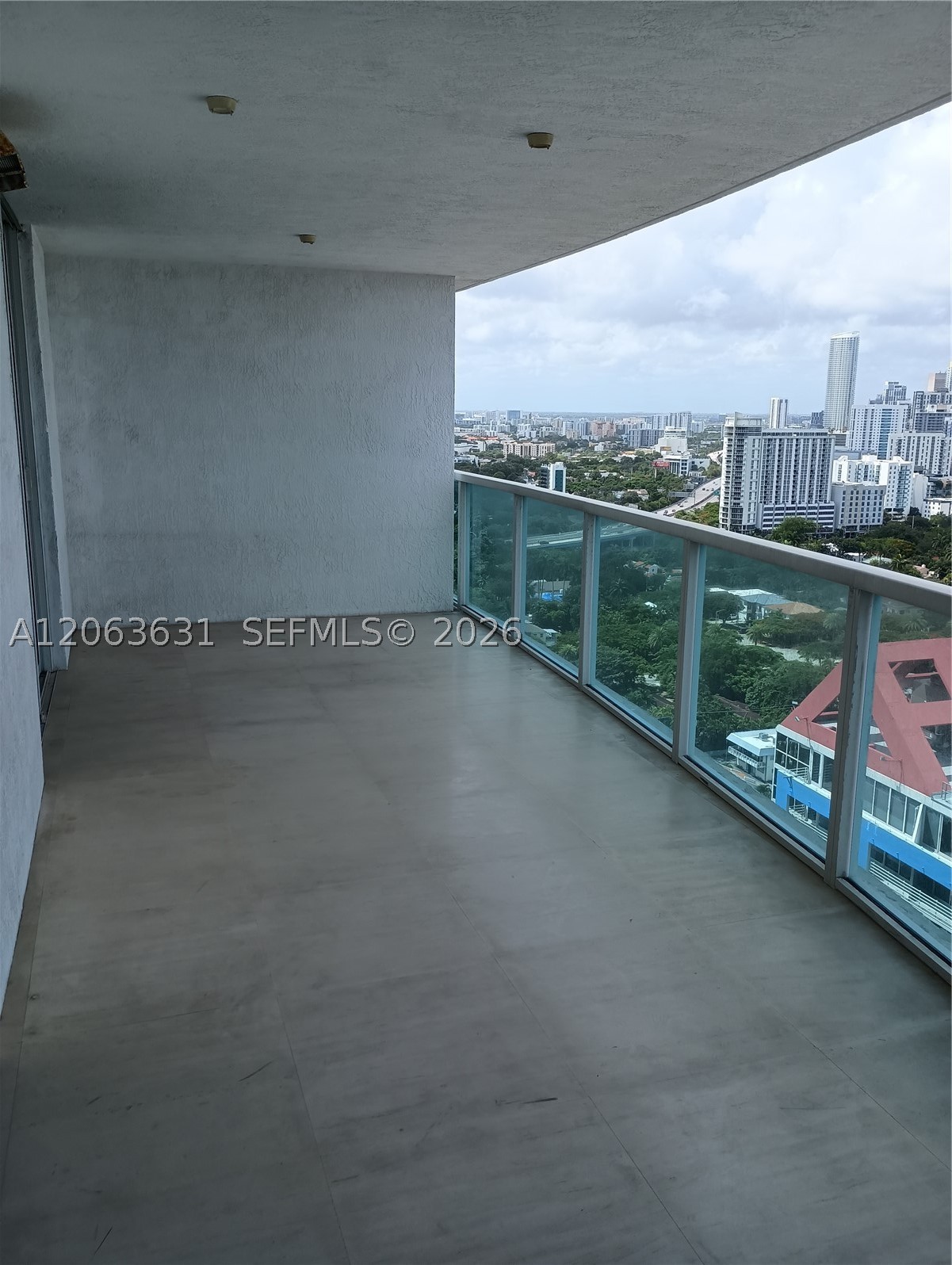 image Skyline on Brickell17