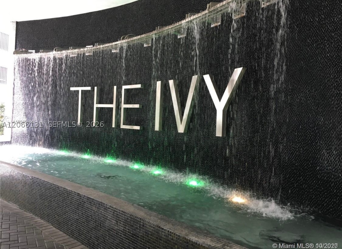 image The Ivy at Riverfront7