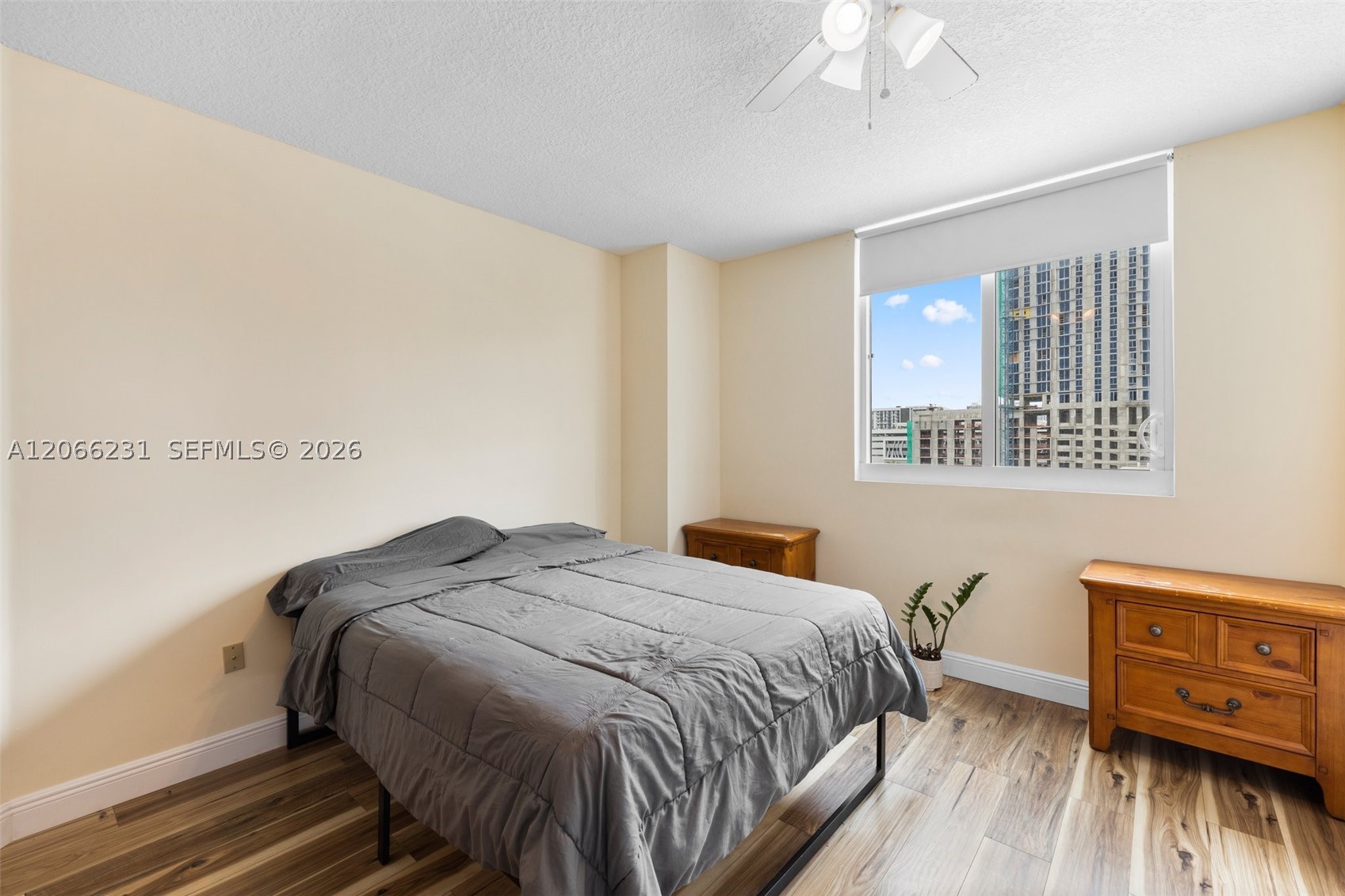 image 1800 Biscayne Plaza15