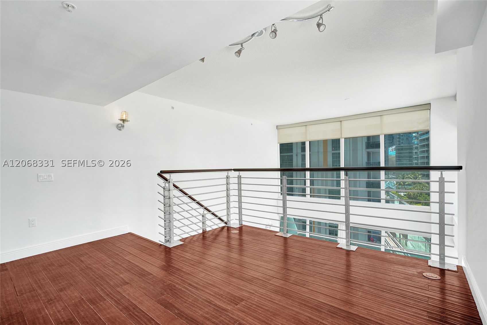 image Brickell on the River South21