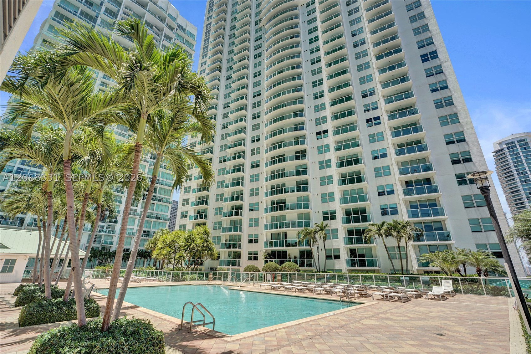 image Brickell on the River South31