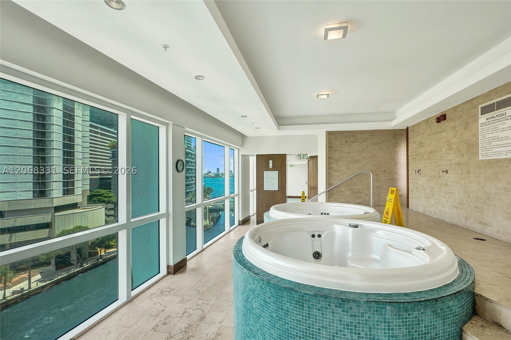 image Brickell on the River South35