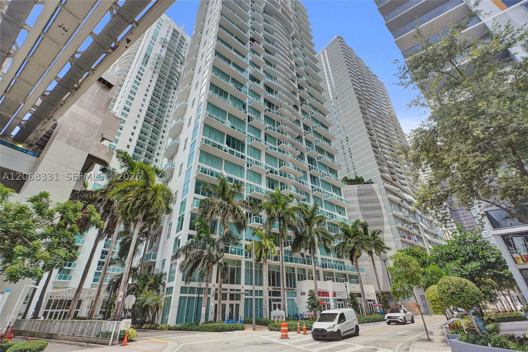 image Brickell on the River South52