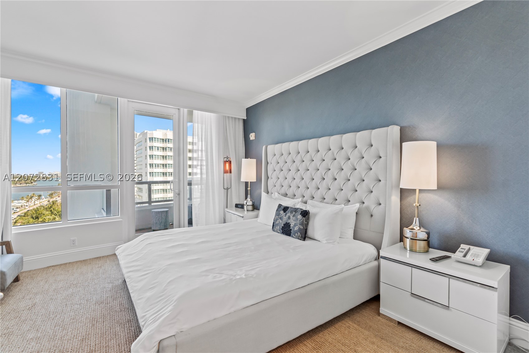 4401 Collins Ave #915 Miami Beach, FL 33140