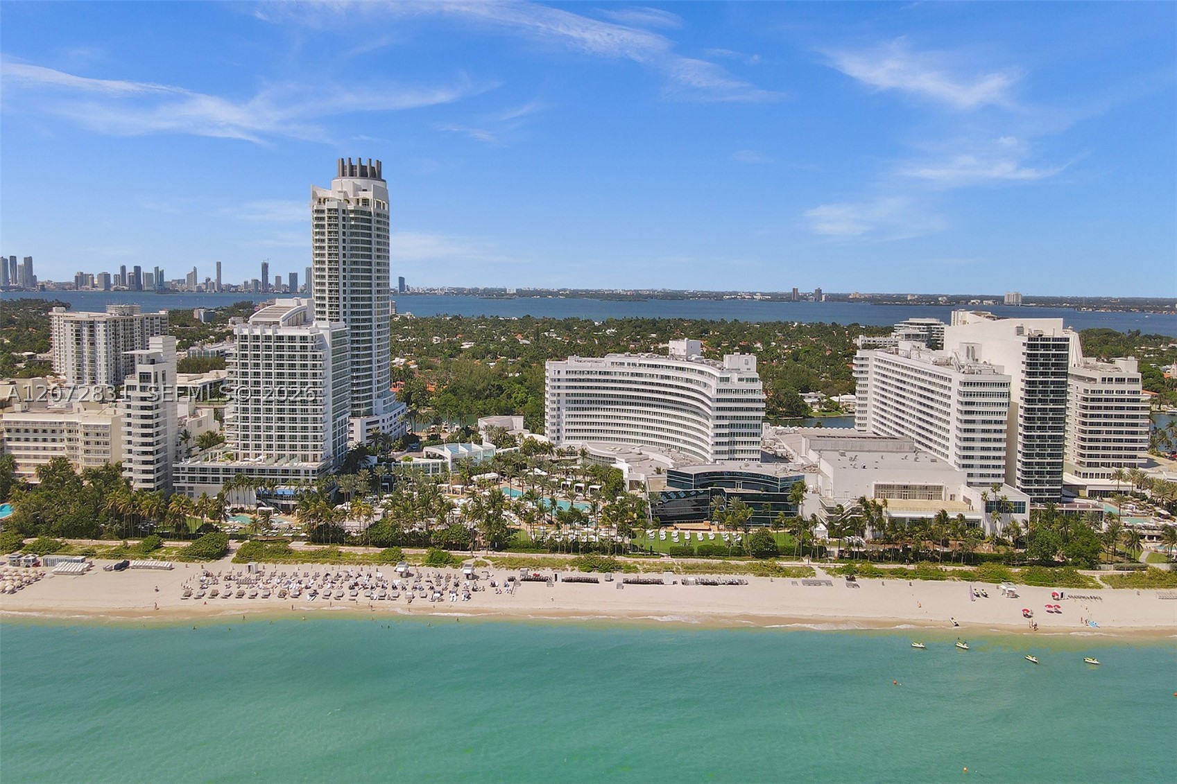 4401 Collins Ave #915 Miami Beach, FL 33140