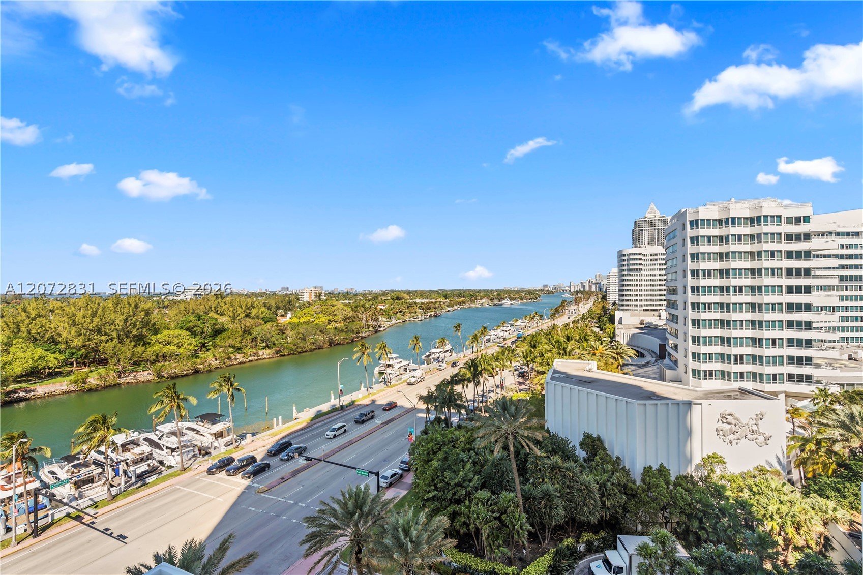 4401 Collins Ave #915 Miami Beach, FL 33140
