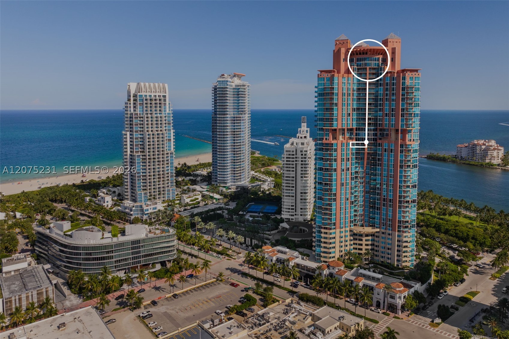 300 Pointe Dr #2806