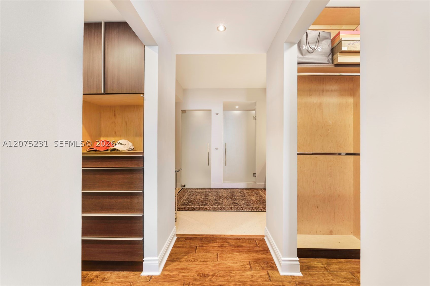 300 Pointe Dr #2806 Miami Beach, FL 33139