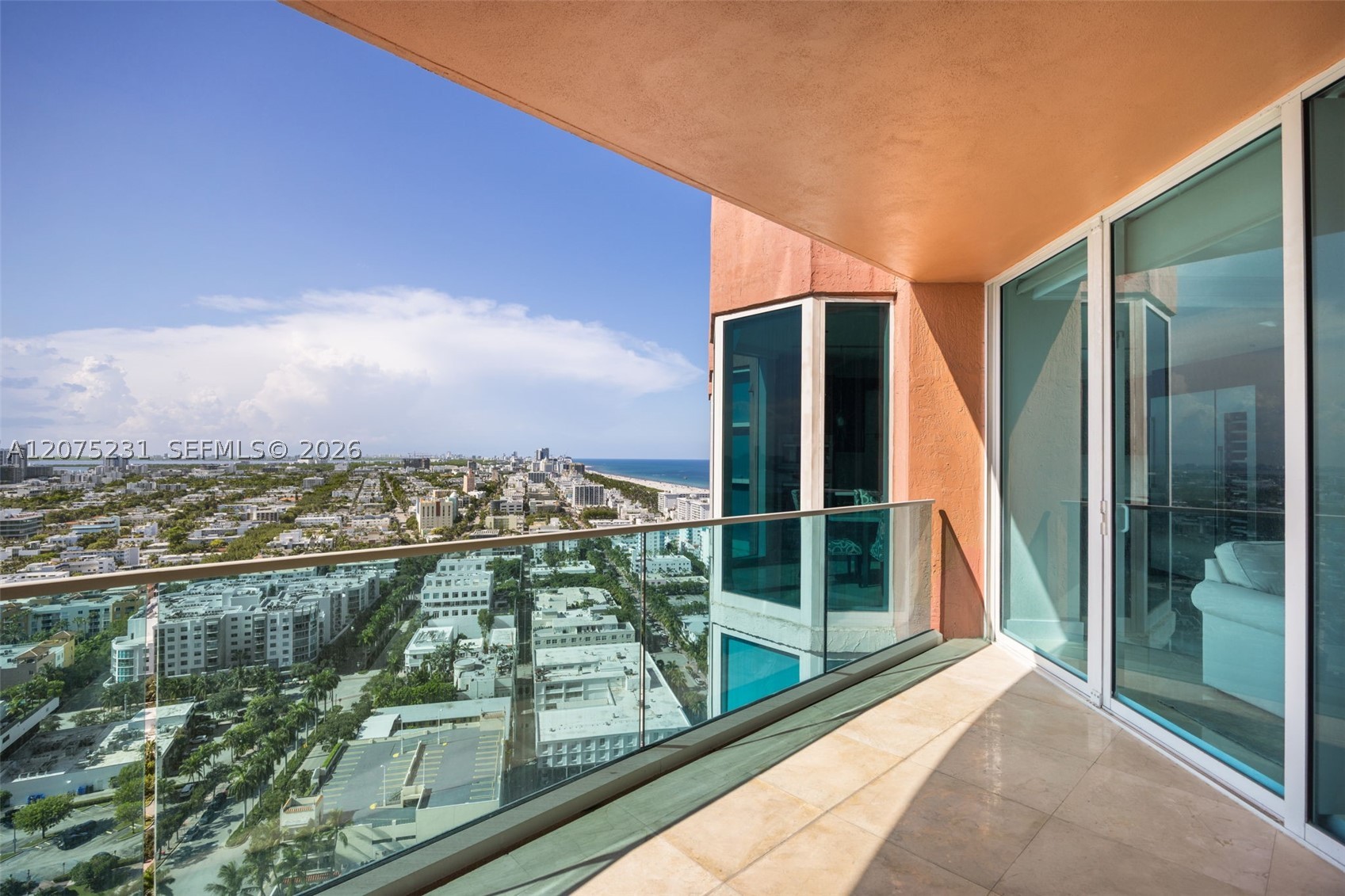 300 Pointe Dr #2806 Miami Beach, FL 33139