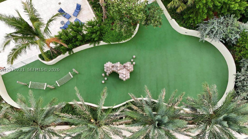 300 Pointe Dr #2806 Miami Beach, FL 33139