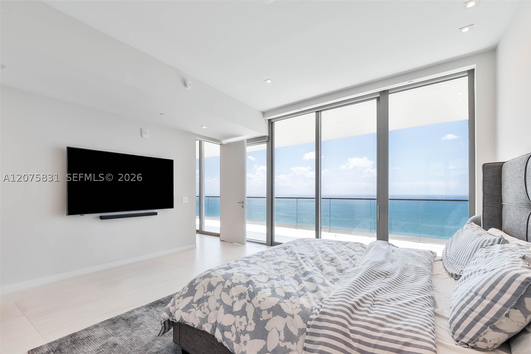 18975 Collins Ave #5403 Sunny Isles Beach, FL 33160