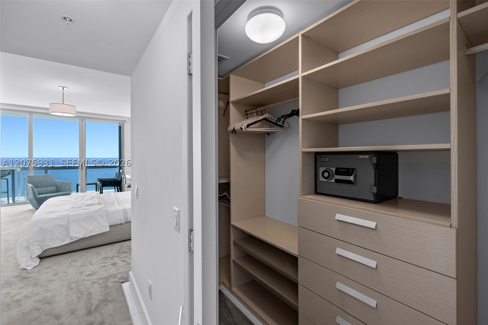 6899 Collins Ave #1602 Miami Beach, FL 33141