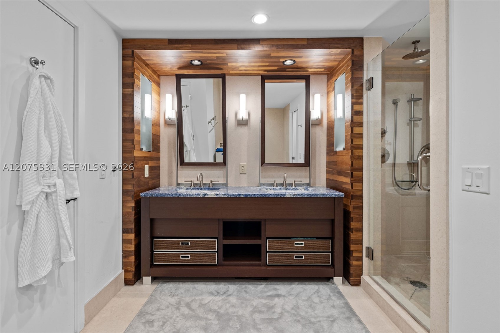 6899 Collins Ave #1602 Miami Beach, FL 33141