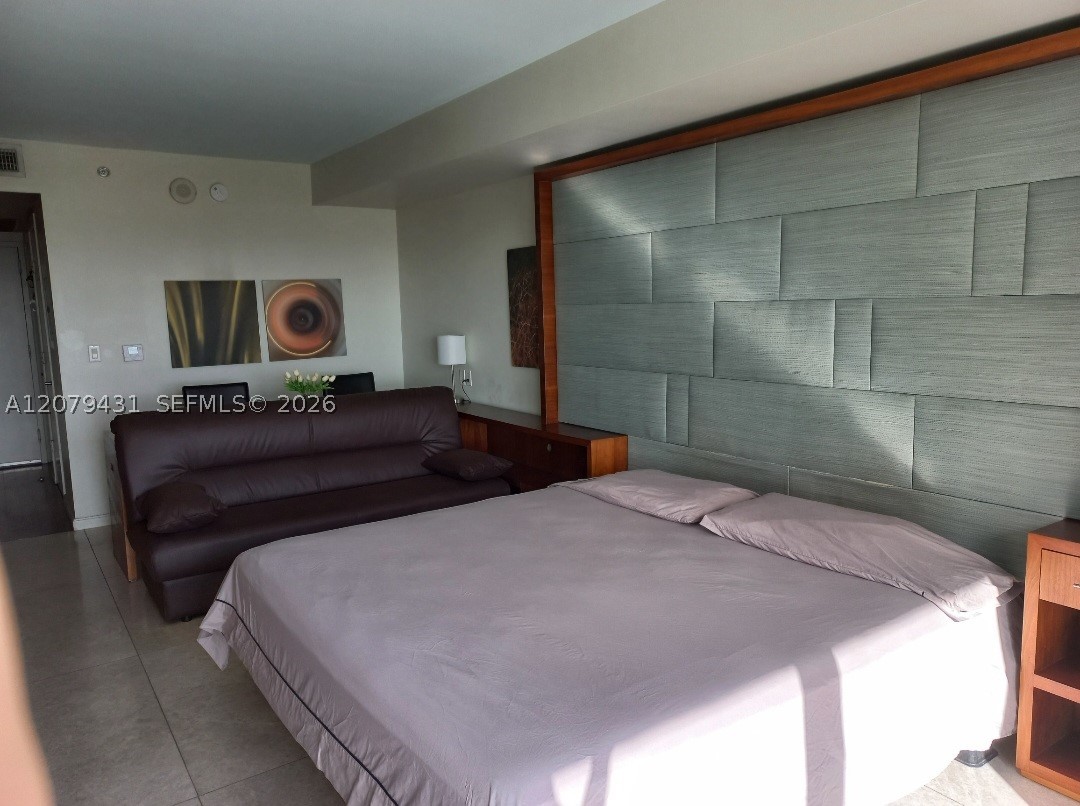 image 50 Biscayne18