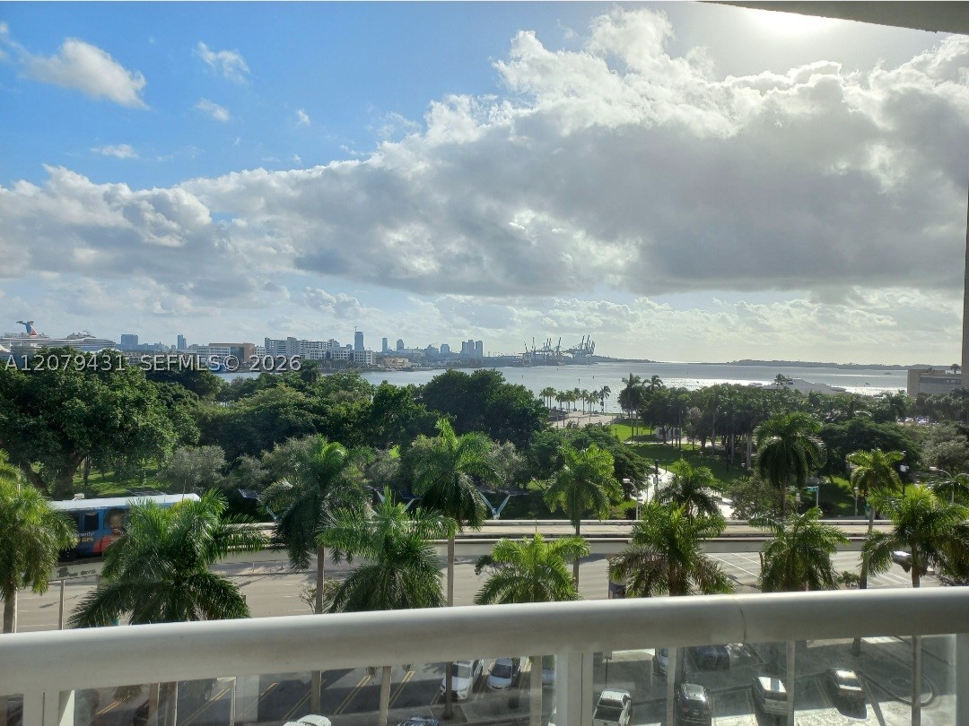 image 50 Biscayne3