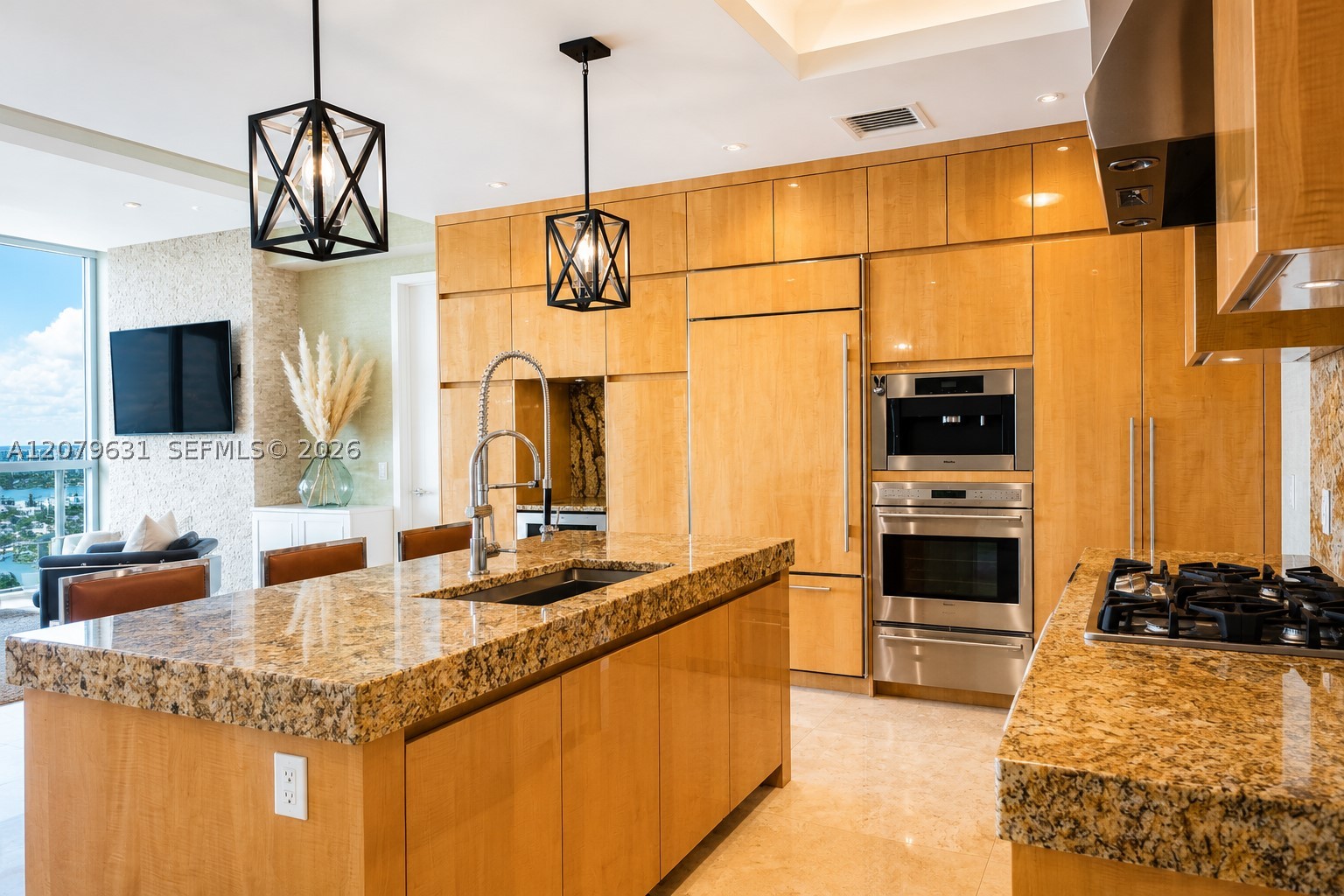 image St Regis Bal Harbour South3