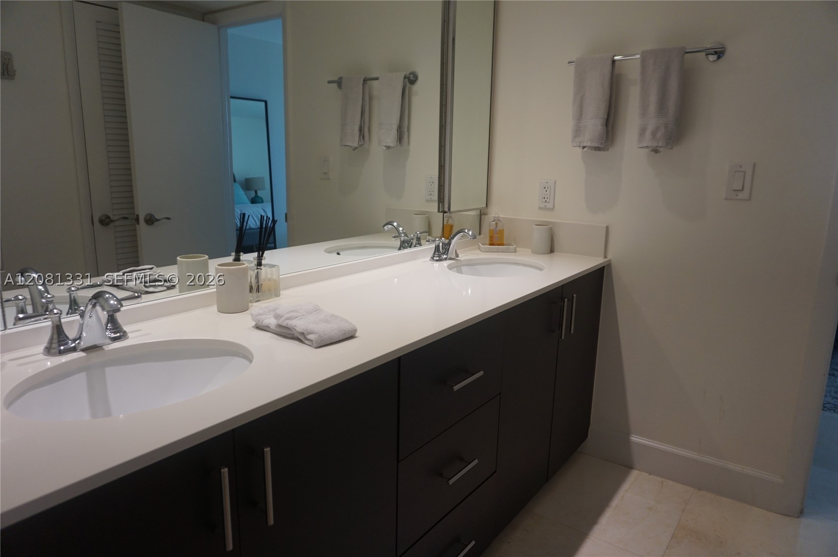 image Towers of Key Biscayne18