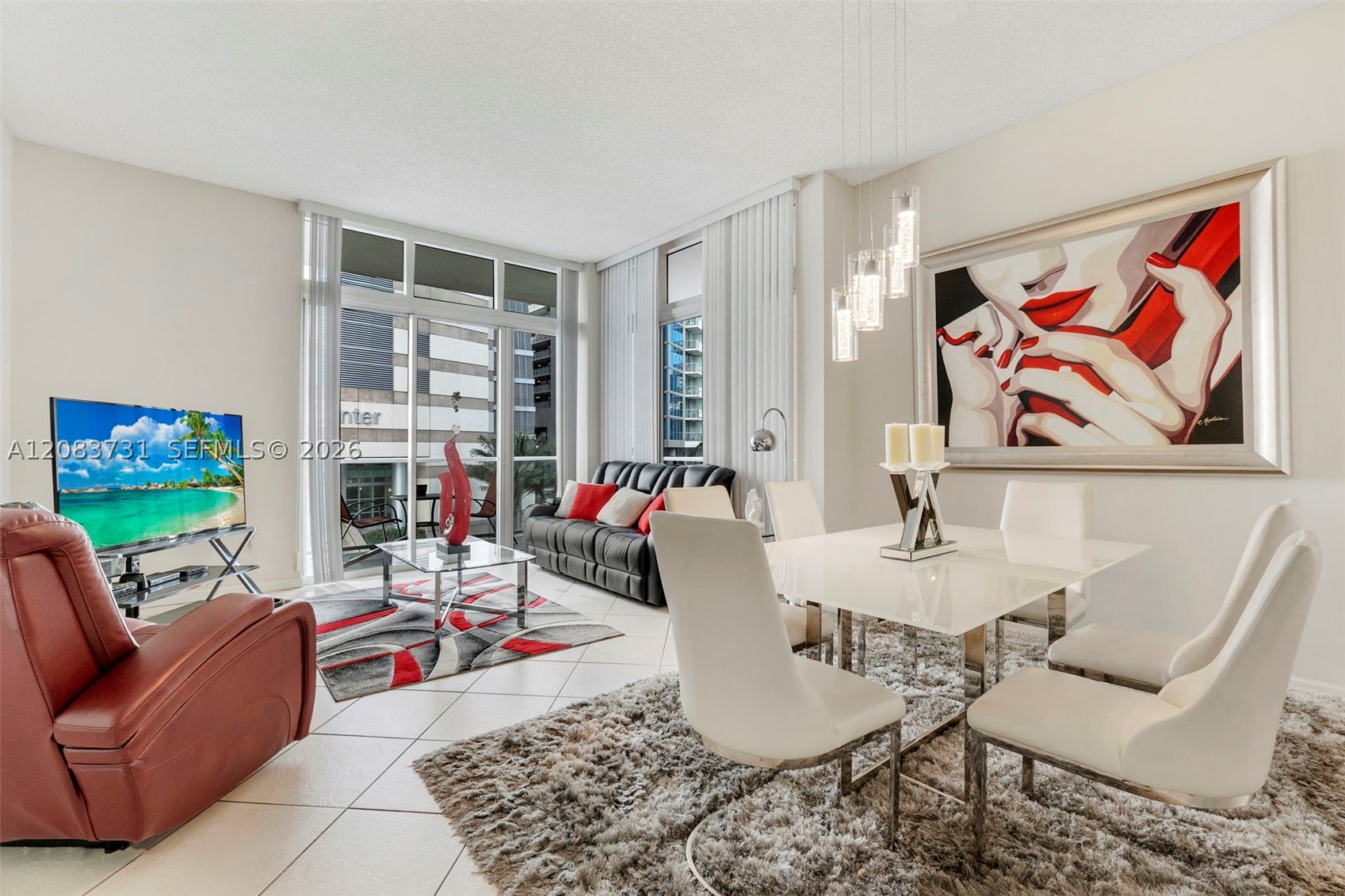 image The Mark on Brickell1