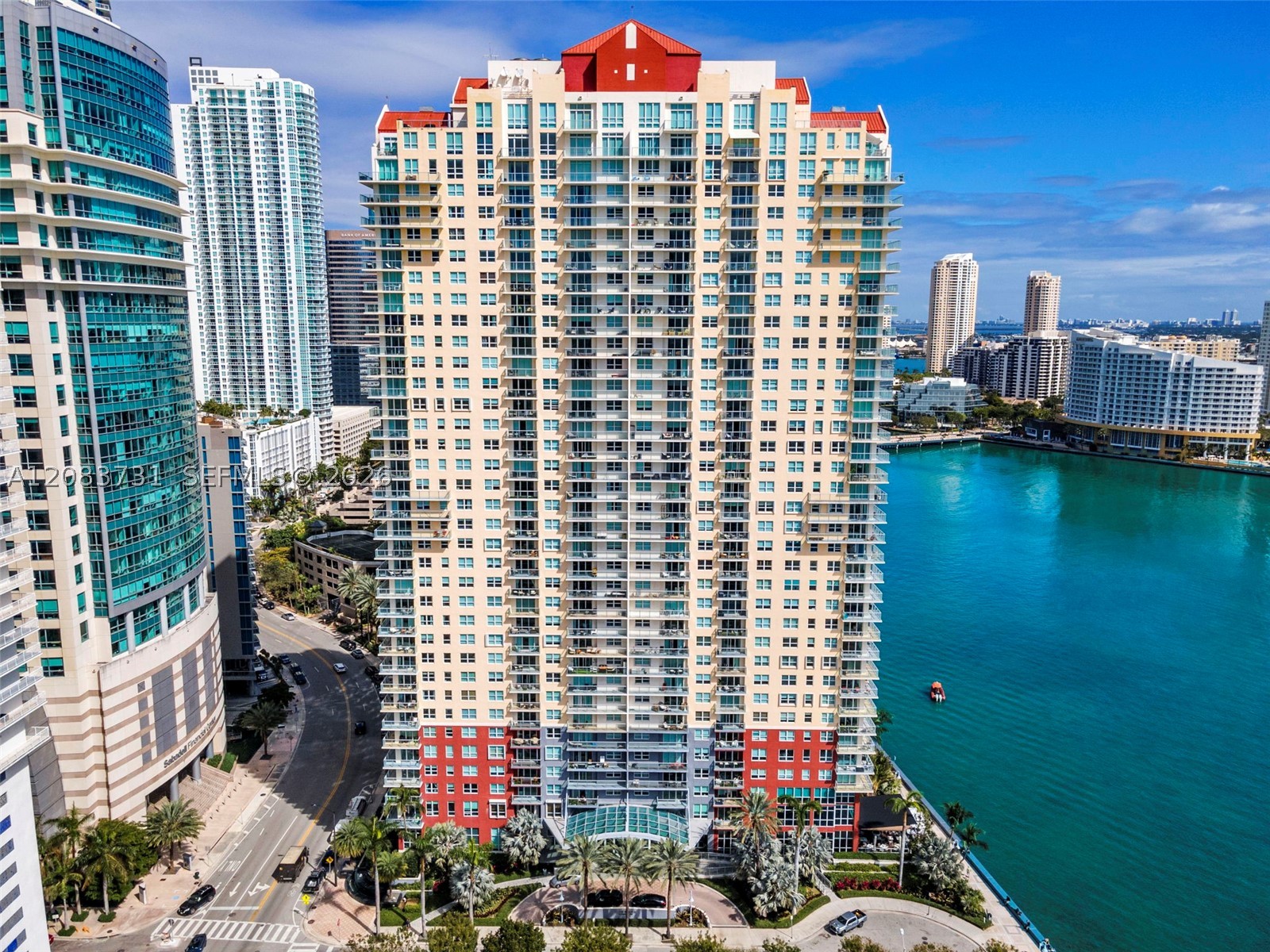 image The Mark on Brickell39