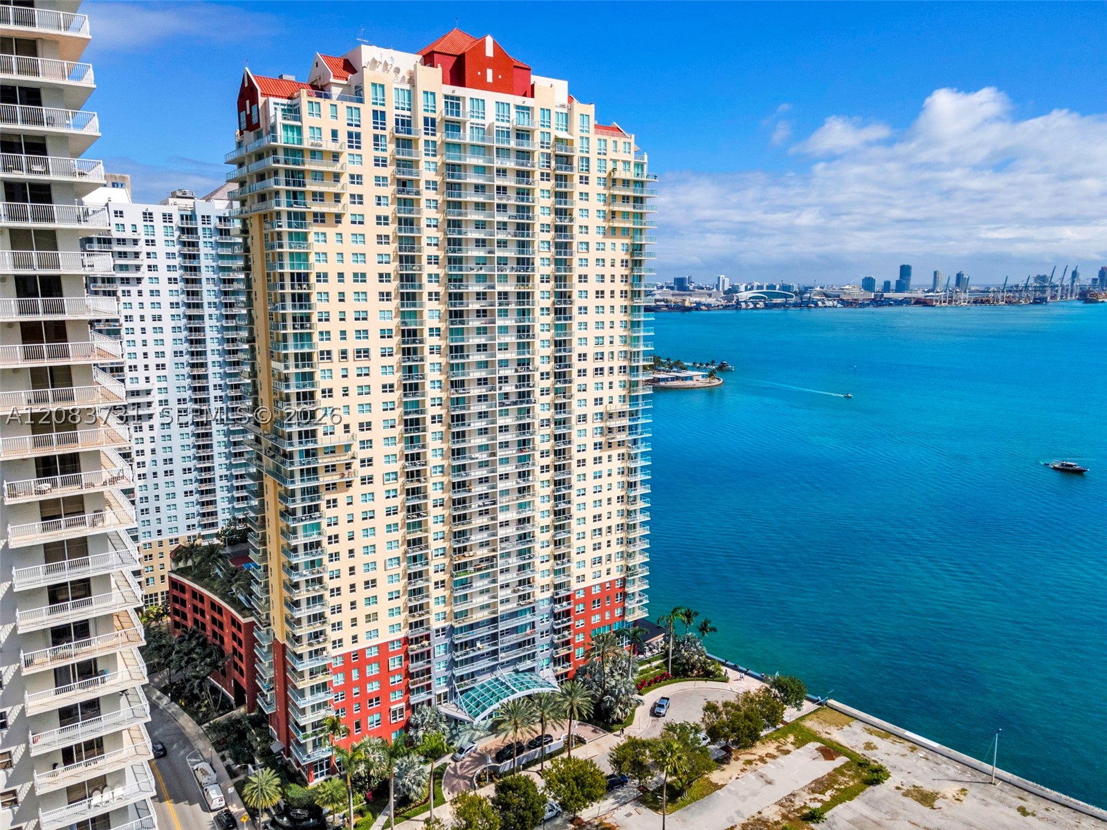 image The Mark on Brickell40