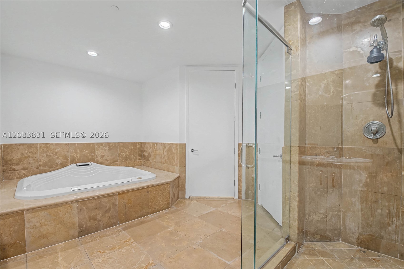 5959 Collins Ave #1503 Miami Beach, FL 33140