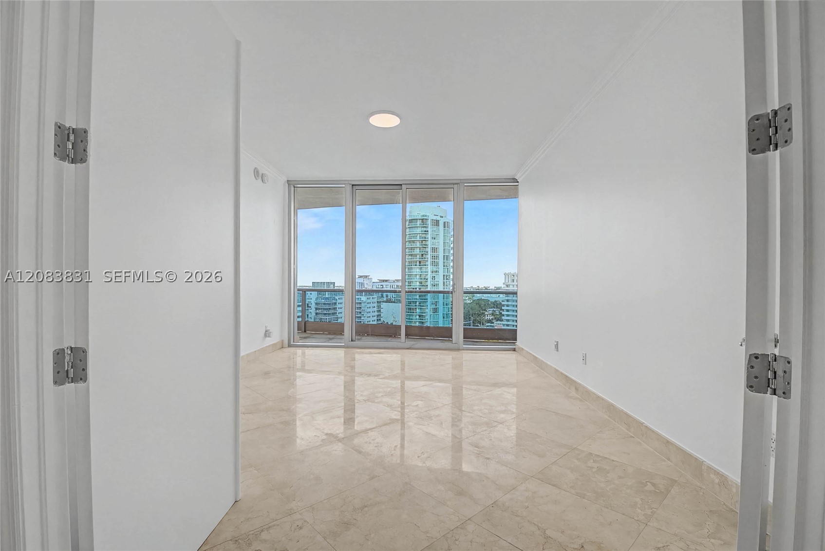 5959 Collins Ave #1503 Miami Beach, FL 33140